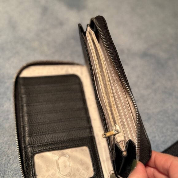 Thirty-One “All About the Benjamins” Zip-Around Wallet – Black - Picture 3 of 3